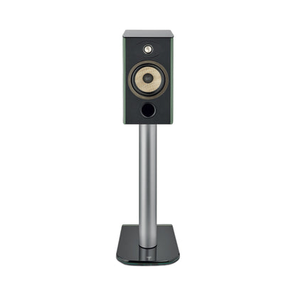 Focal Aria EVO X N°1 Regallautsprecher Moosgrün Hochglanz Frontansicht auf Lautsprecherständer