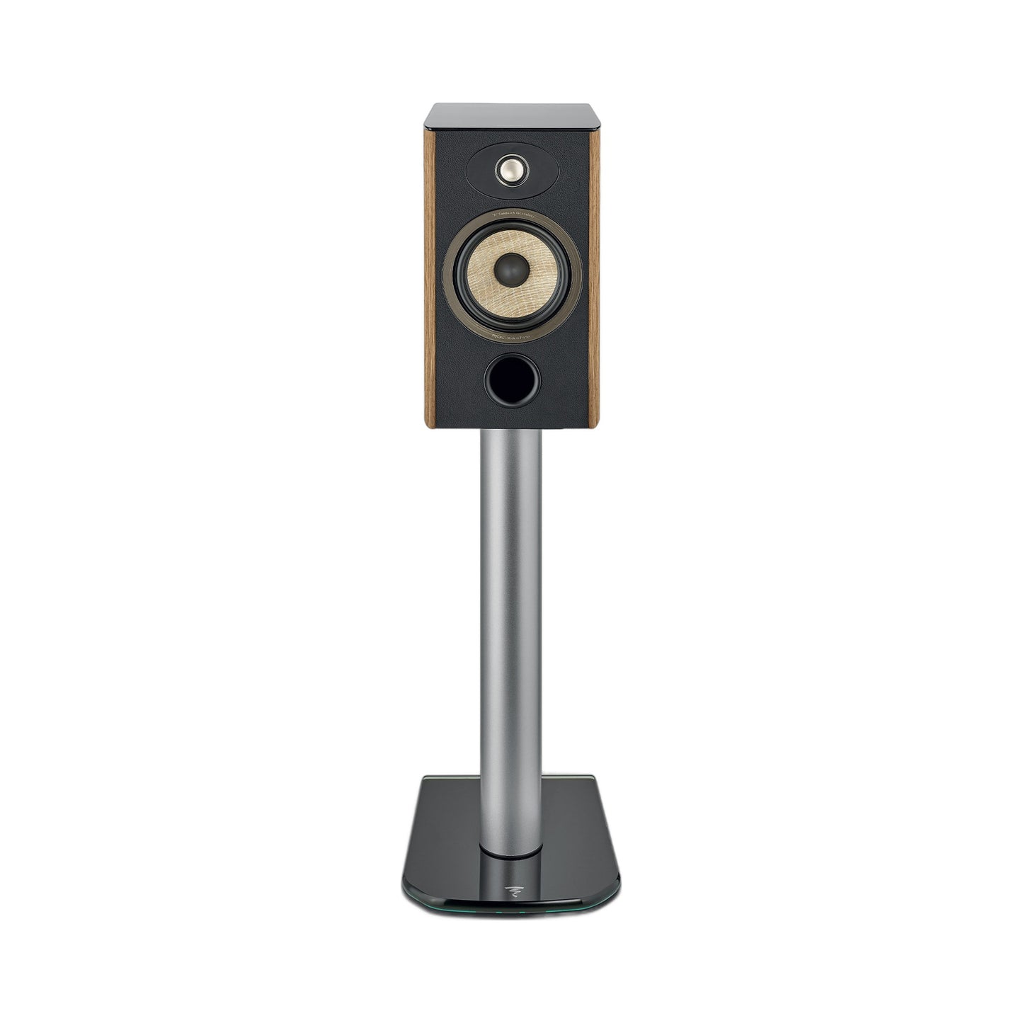 Focal Aria EVO X N°1 Regallautsprecher Nussbaum Frontansicht auf Lautsprecherständer