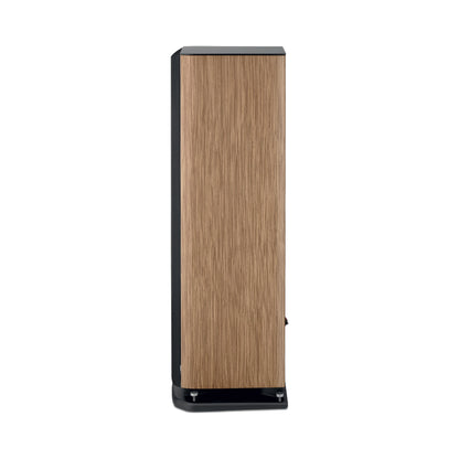 Focal Aria EVO X N°3 Standlautsprecher Nussbaum Seitenansicht mit Abdeckung