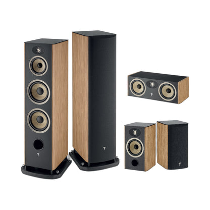 Focal Aria EVO X N°4/N°1/Center Set Nussbaum Setansicht mit Standlautsprecherpaar, Center und Regallautsprechern