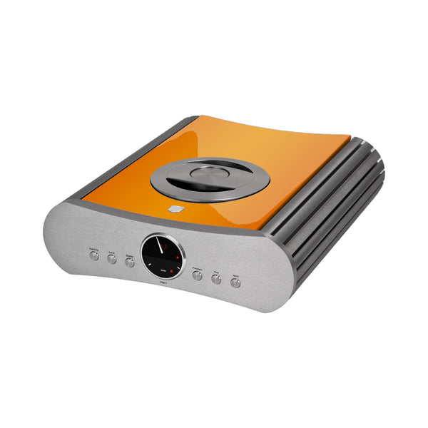 Gato Audio CDD-1 AE CD-Player & DAC Wunschfarbe Hochglanz Schrägansicht, Deckel in Orange, Slot-Laufwerk