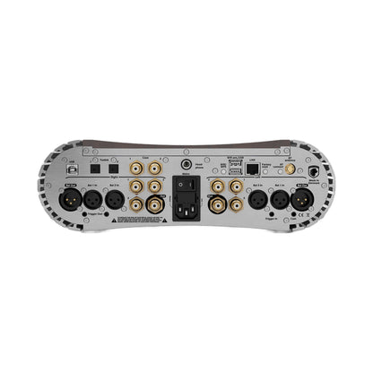 Gato Audio PRE-1 Vorverstärker Schwarz Hochglanz Anschlussfeld mit ESS-1 DAC und NPM-2 Netzwerkmodul, LAN und WLAN