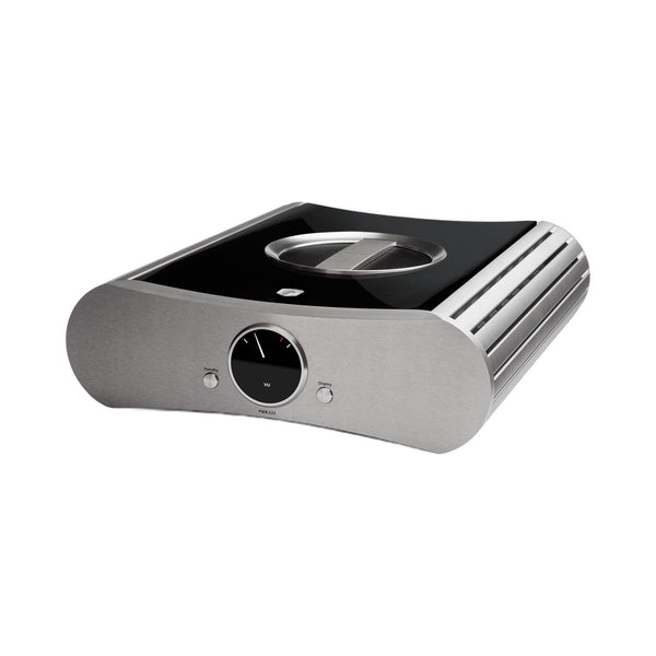 Gato Audio PWR-222 Mono-Endverstärker Schwarz Hochglanz Schrägansicht mit Aluminiumfront und Hochglanz-Deckplatte