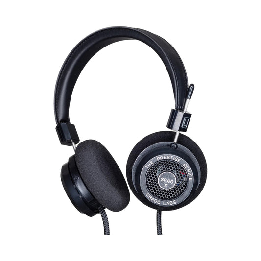Grado Prestige SR60x Open-Back-Kopfhörer Schrägansicht mit Kopfbügel und Ohrpolstern