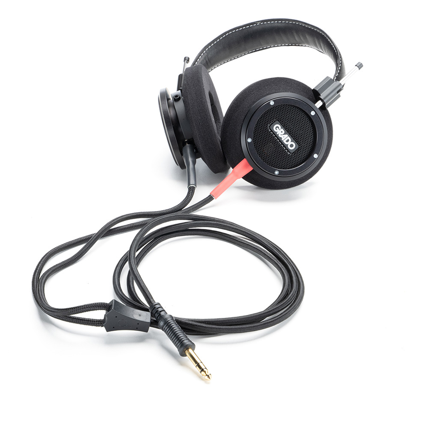 Grado Signature S750 Open-Back-Kopfhörer Lieferumfang mit Anschlusskabel und 3.5-mm-Klinkenstecker
