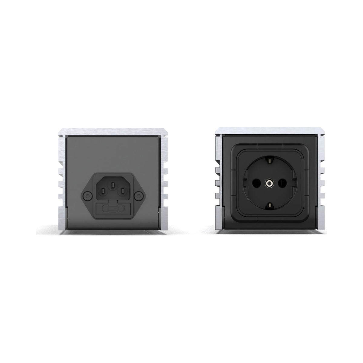 IsoTek EVO3 Syncro Uni 10 A DC-Blocker Anschlussfeld mit C14-Eingang und Schuko-Ausgang