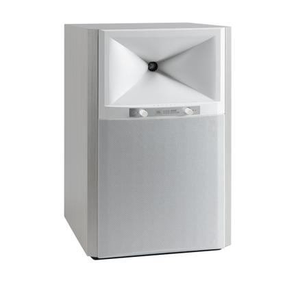 JBL 4305P Studio Monitor Aktivlautsprecher White Aspen Dreiviertelansicht rechts mit Grill