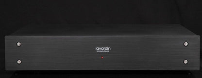 Lavardin A80 Reference Endstufe Frontansicht