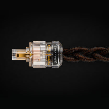 LessLoss C-MARC Classic Entropic Process Netzkabel Detailansicht IEC-Gerätestecker C13