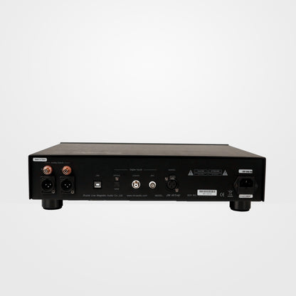 Line Magnetic LM-32DAC Röhren-DAC, Rückansicht mit digitalen Eingängen und Analogausgängen