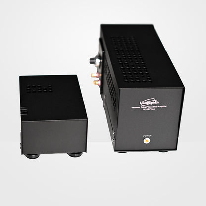 Line Magnetic LM-33LP Röhren-Phonovorstufe Schrägansicht