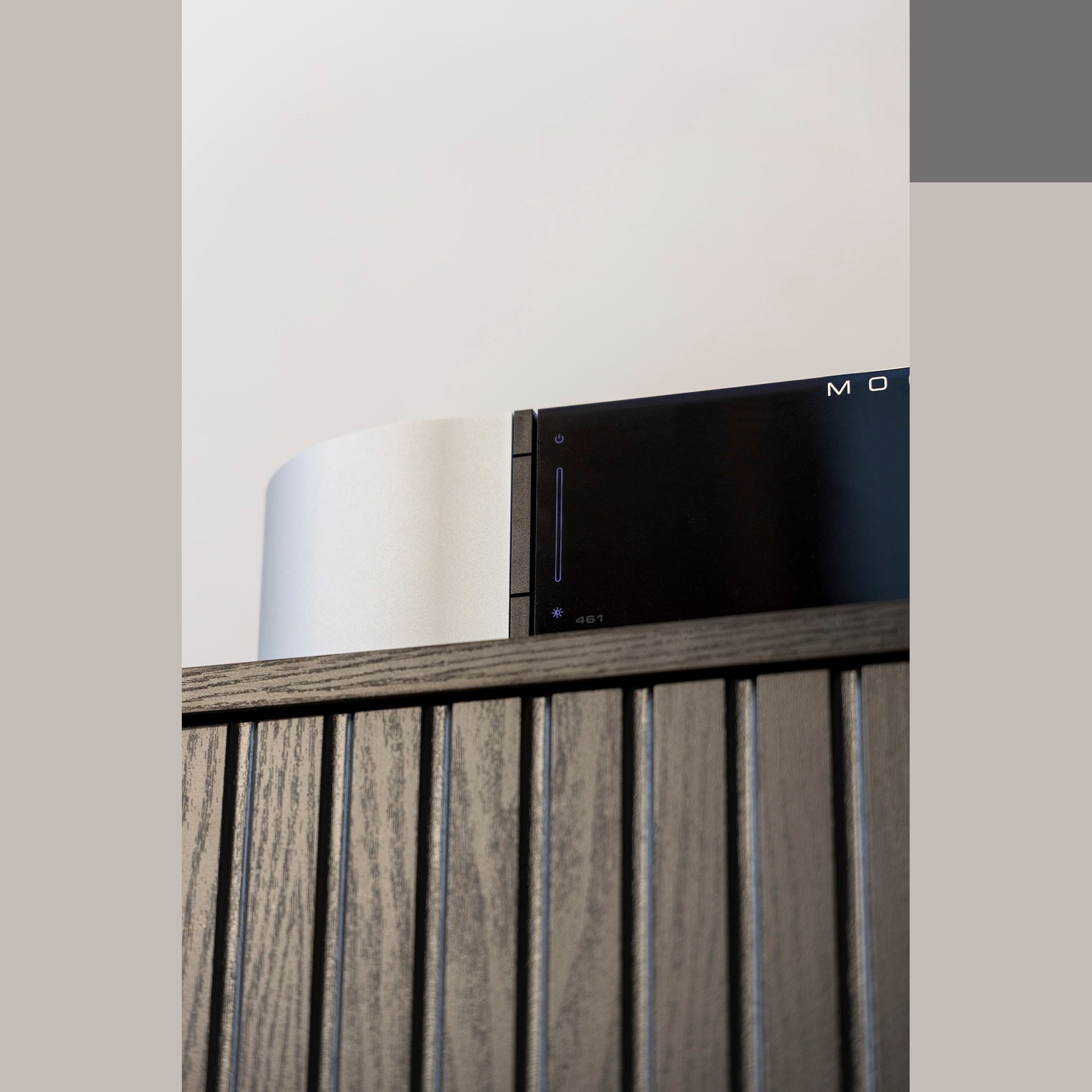 MOON 461 Stereo-Endstufe Compass Lifestyle 2 silber