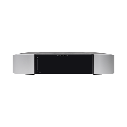 MOON 461 Stereo-Endstufe Compass Frontansicht 3 silber schwarz – im Set silber-schwarz