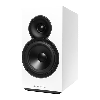 MOON Voice 22 Regallautsprecher Seitenansicht ohne Frontabdeckung weiss hochglanz – im Set silber-schwarz/weiss