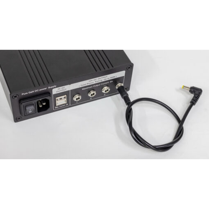 NuPrime SiGa Power75 Audio-Netzteil Lieferumfang mit angeschlossenem DC-Adapterkabel