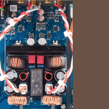 NuPrime STA-9X Stereo-Endstufe Detailansicht der Class-D-Ausgangsstufe