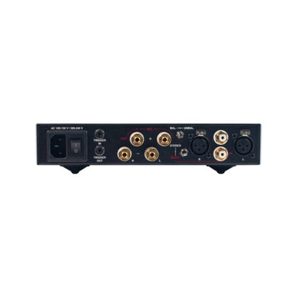 NuPrime STA-9X Stereo-Endstufe Rückansicht mit Lautsprecherklemmen, Cinch- und XLR-Eingang