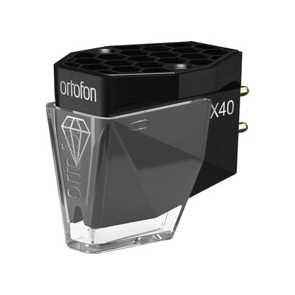 Ortofon MC X40 MC-Tonabnehmer Frontansicht mit aufgesetzter Schutzkappe