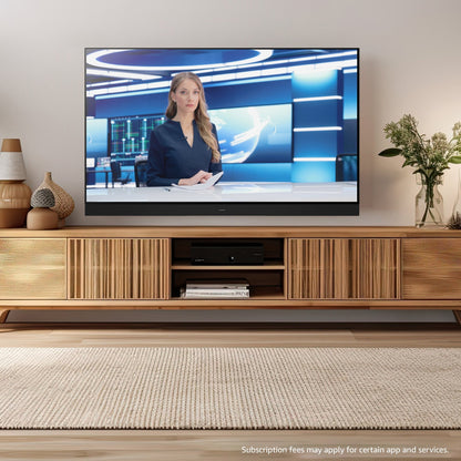 Panasonic TV-77Z90BEK OLED-Fernseher Detailansicht Live-TV-Bild im Wohnzimmer