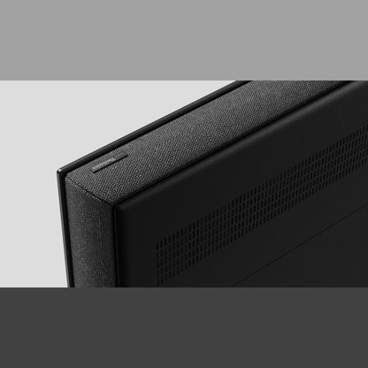 Panasonic TV-77Z95BEKA OLED-Fernseher Detailansicht Technics-Schriftzug und Lüftungsschlitze Rückseite