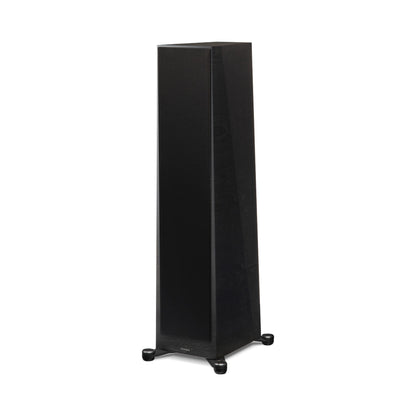 Paradigm Founder 100F Standlautsprecher Schrägansicht mit montierter Abdeckung, Black Walnut