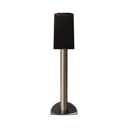 Paradigm Founder 40B Regallautsprecher Frontansicht mit montierter Abdeckung auf Standfuss, Midnight Cherry