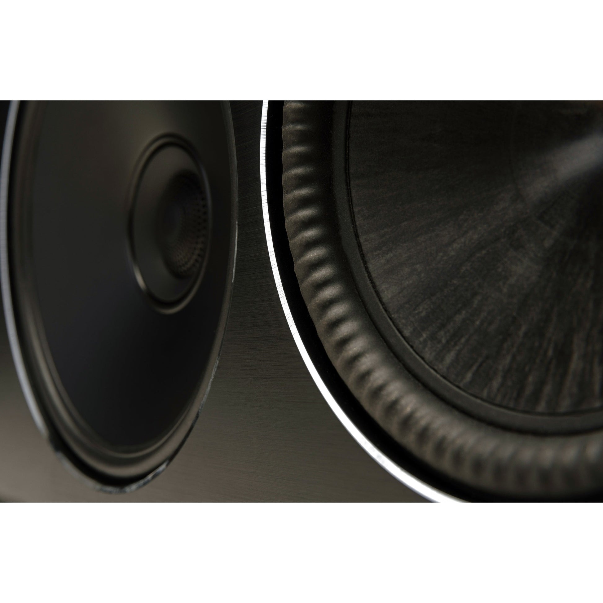 Paradigm Founder 70LCR Lautsprecher Detailansicht Chassis Nahaufnahme 2, Black Walnut