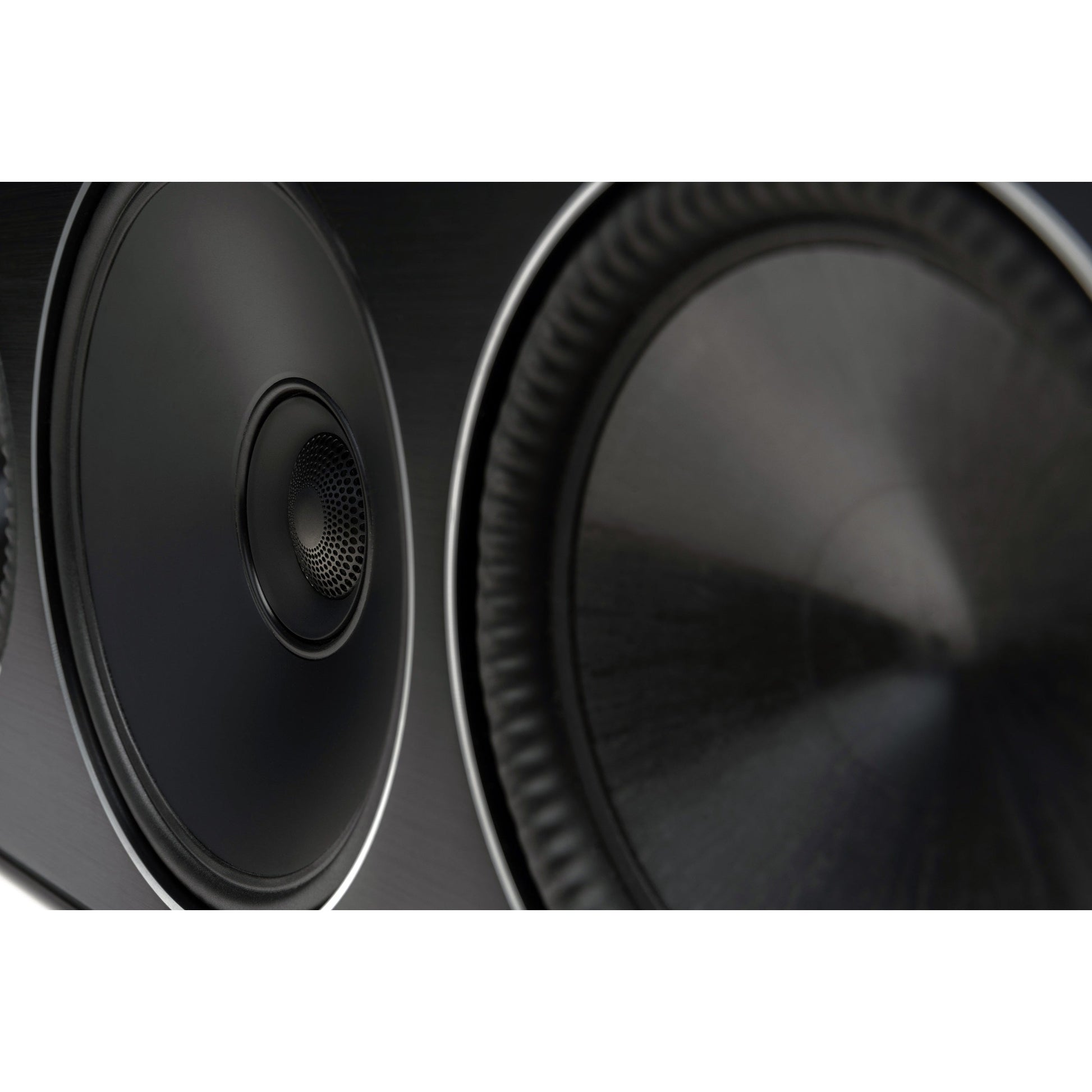 Paradigm Founder 70LCR Lautsprecher Detailansicht Chassis Nahaufnahme 3, Black Gloss