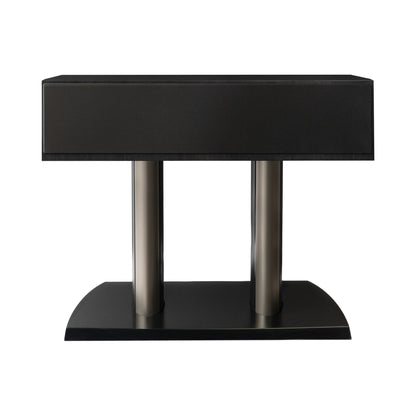 Paradigm Founder 90C Center-Lautsprecher Frontansicht mit montierter Abdeckung auf Standfuss, Black Walnut