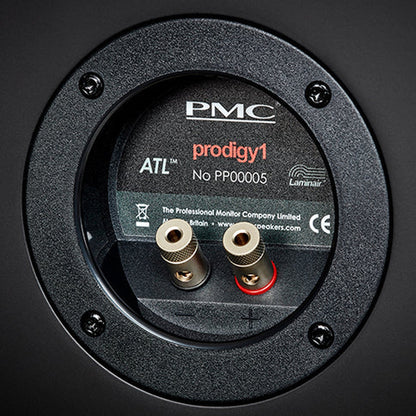 PMC Prodigy5 Standlautsprecher Schwarz Anschlussfeld mit Schraubklemmen und Typenschild