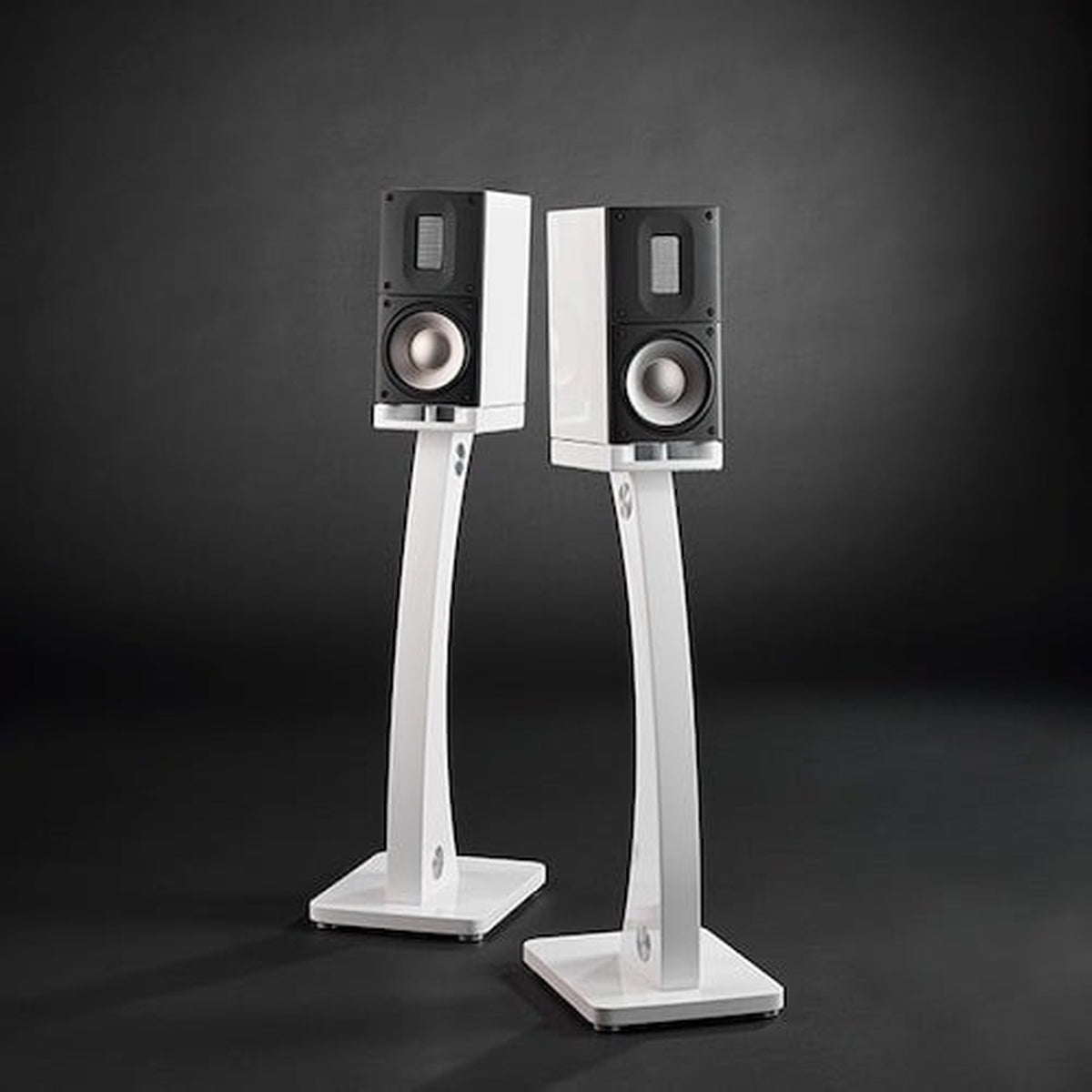 Raidho X1t Lautsprecherständer Weiss Hochglanz mit montiertem X1t Regallautsprecher