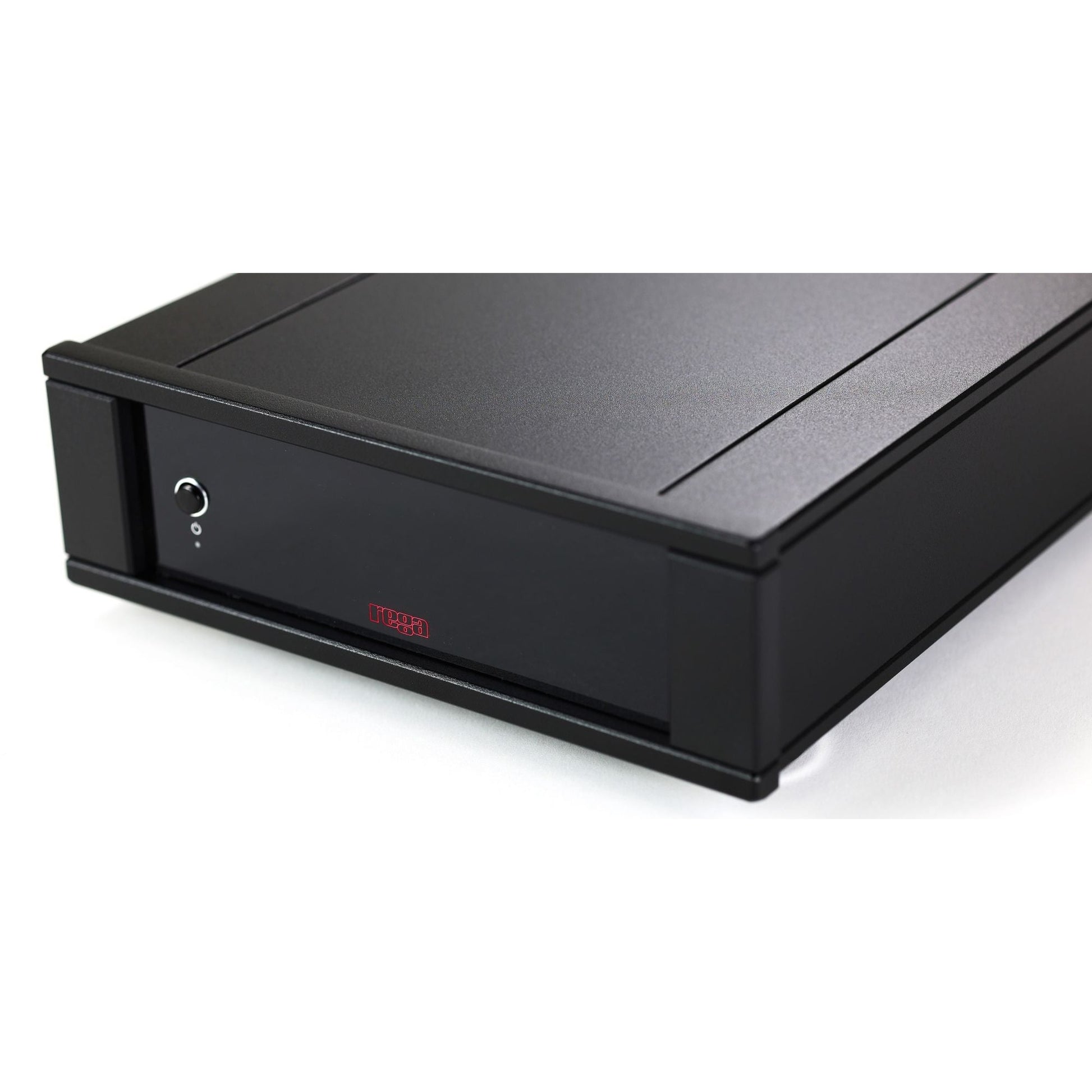 Rega AOS MC Phono-Vorverstärker Detailansicht Bedienelement und Logo