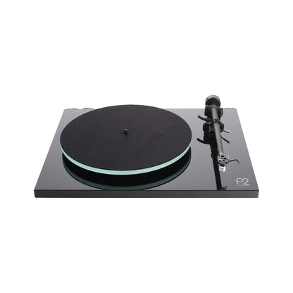 Rega Planar 2 Plattenspieler Schwarz Frontansicht ohne Staubschutzhaube