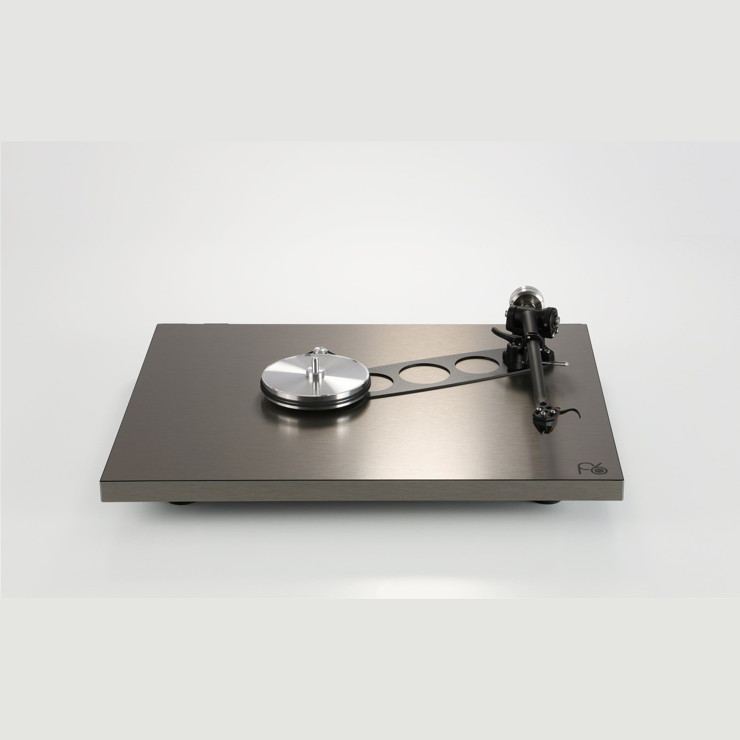Rega Planar 6 RS Plattenspieler, Draufsicht auf Glasteller und Tonarm