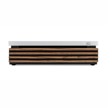 Ruark R-CD100 USB-CD-Player Nussbaum/Aluminium Frontansicht mit CD-Schlitz
