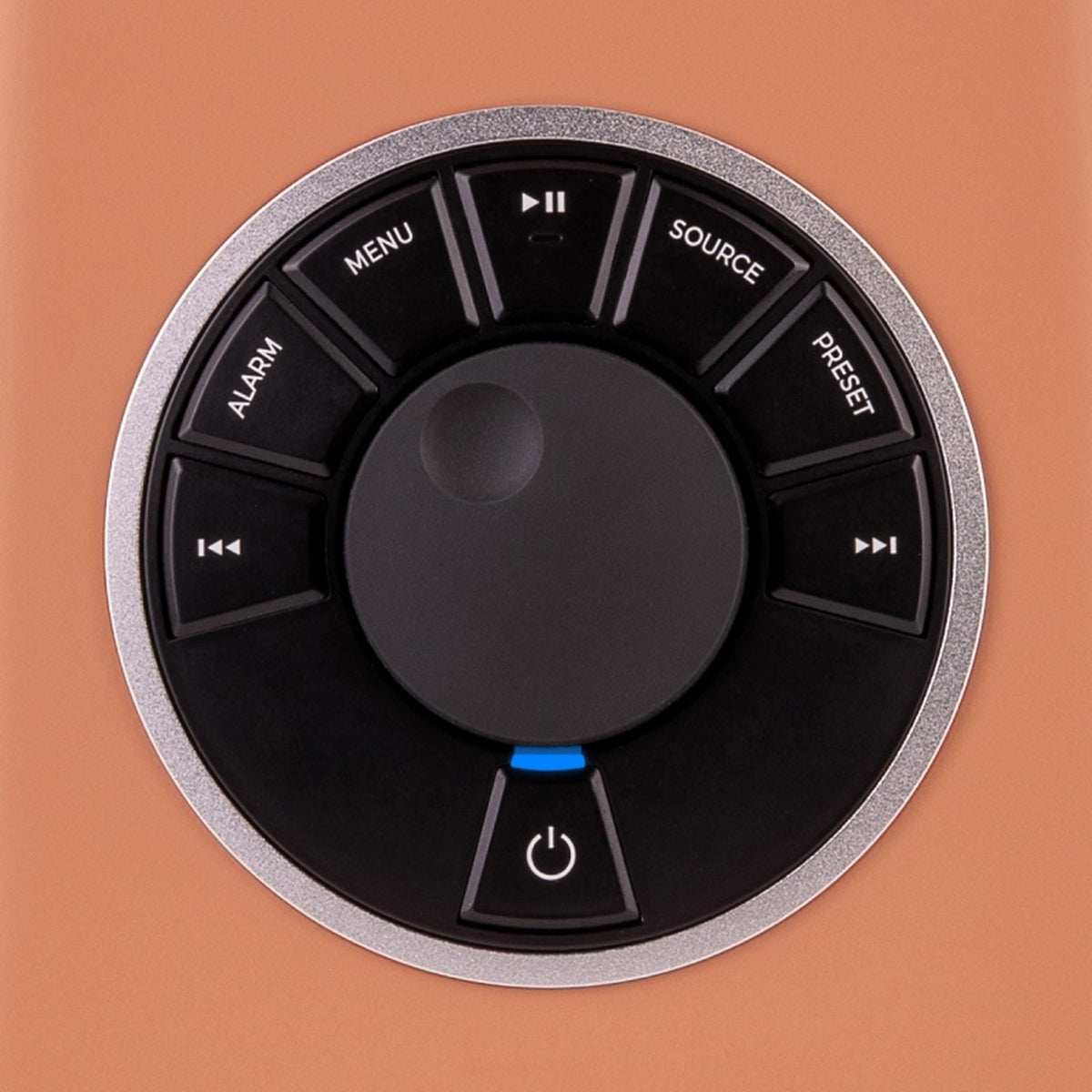 Ruark Audio R1S Smart Radio mit WLAN & DAB+ Terracotta Draufsicht auf das Bedienfeld mit RotoDial