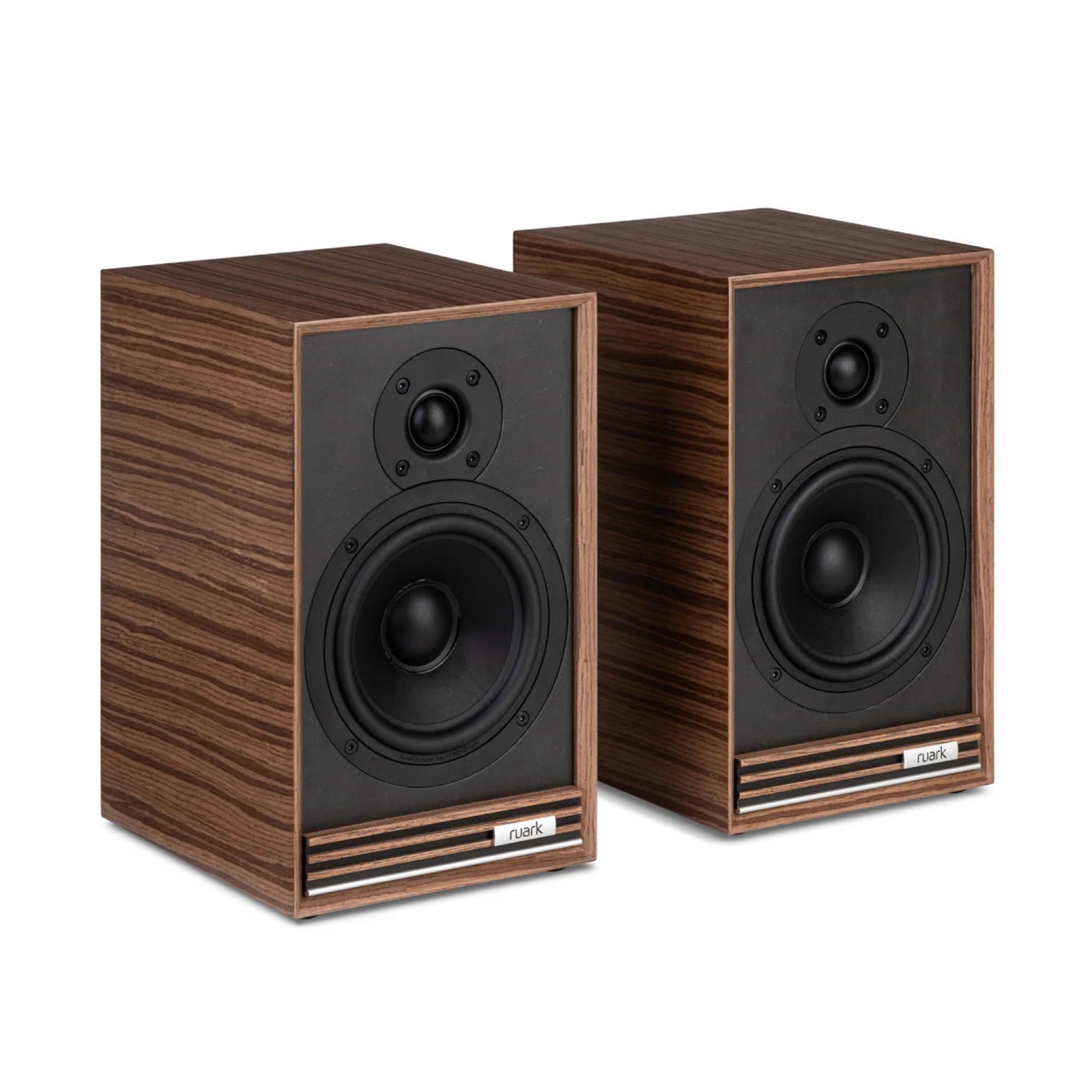 Ruark R610 + Sabre R Streaming-Komplettanlage Nussbaum Stereopaar der Sabre R ohne Frontbespannung