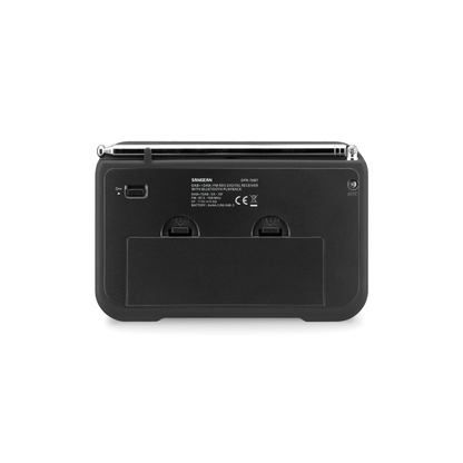 Sangean DPR-76BT DAB+ Radio Rückansicht mit Batteriefach in Metal Grey