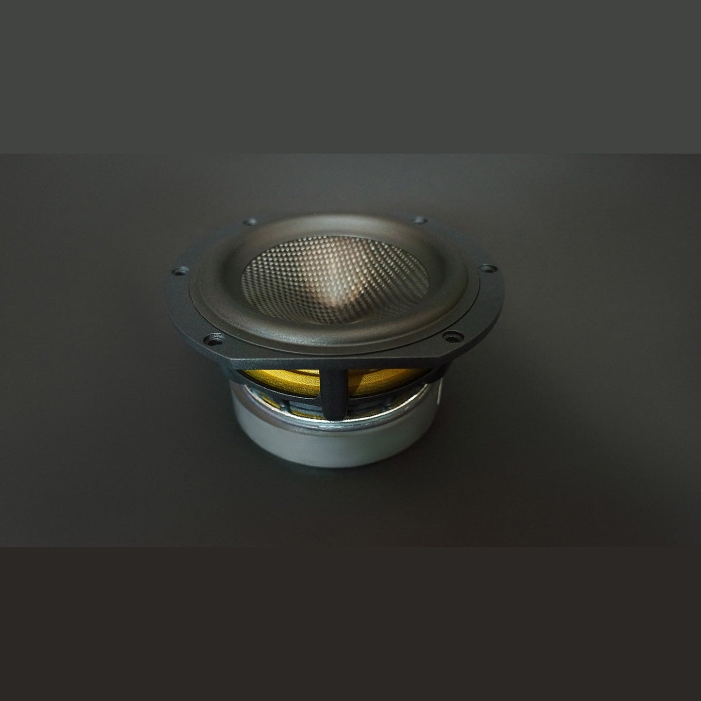 Scansonic HD MB2.5 B Standlautsprecher Detailansicht Tief-/Mitteltöner-Chassis