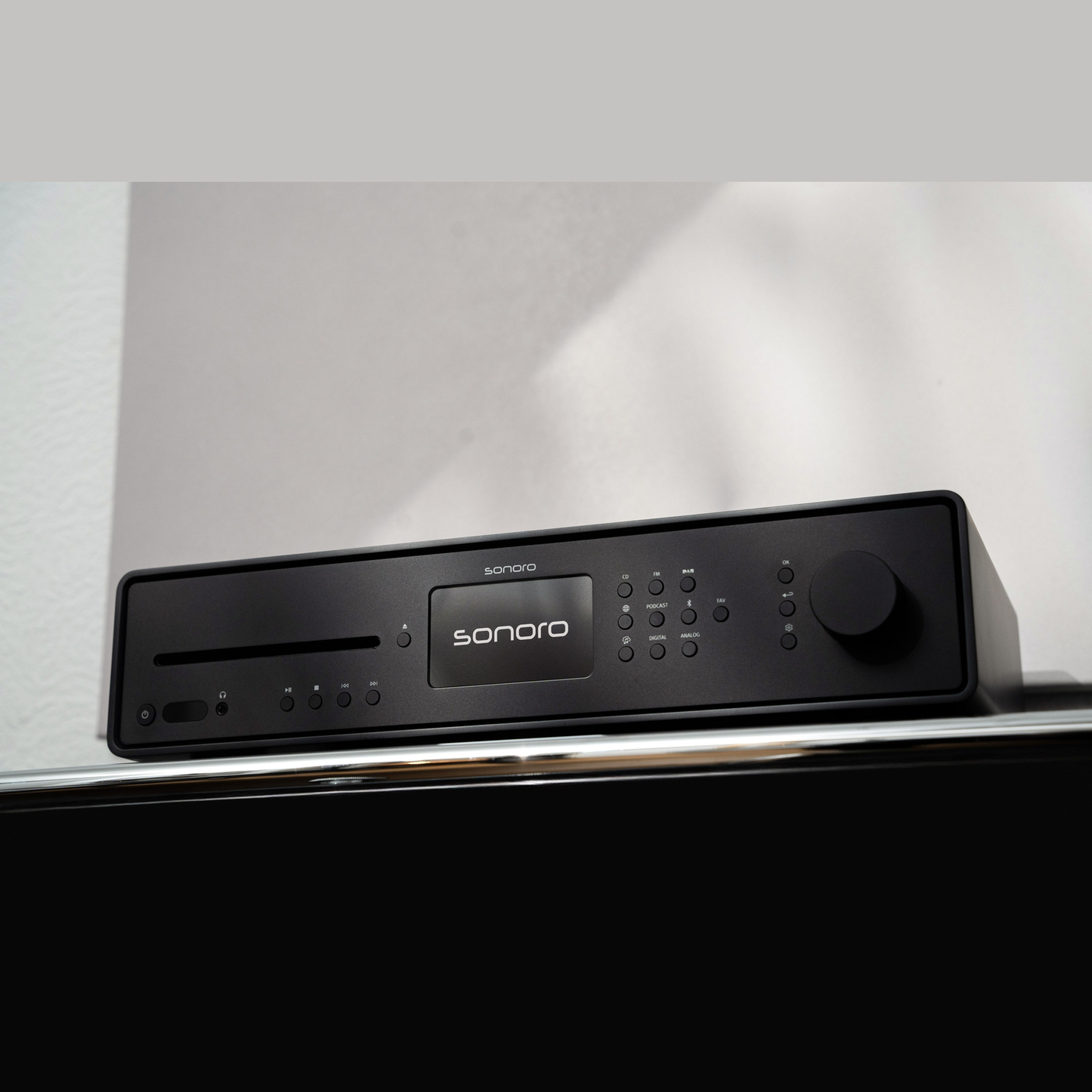 Sonoro Maestro Quantum Stereo-Receiver Lifestyle Nahaufnahme, Schwarz matt