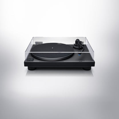 Technics SL-40CBT Plattenspieler Schwarz Schrägansicht mit geschlossener Staubschutzhaube