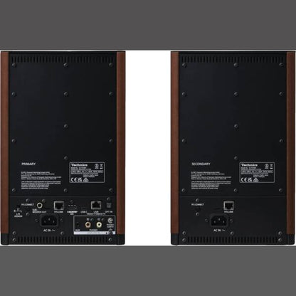 Technics SL-40CBT + SC-CX700 HiFi-Set Anschlussfeld der Aktivlautsprecher mit Typenschild, abgebildet in Terracotta