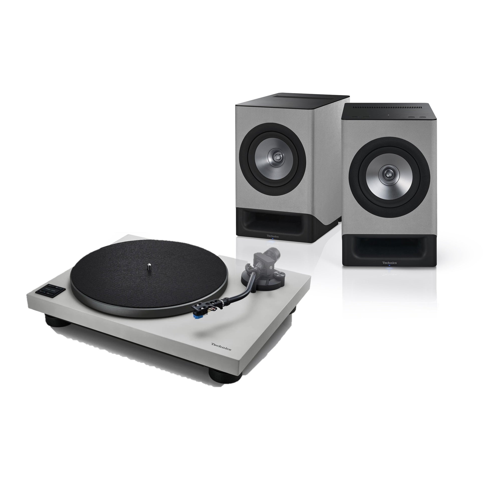 Technics SL-40CBT + SC-CX700 HiFi-Set Grau Lieferumfang, Plattenspieler und Lautsprecherpaar von schräg vorn