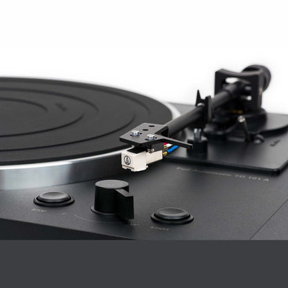 Thorens TD 101 A Plattenspieler Schwarz Matt Detailansicht Tonabnehmer und Headshell