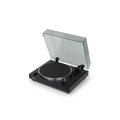 Thorens TD 101 A Plattenspieler Schwarz Matt Frontansicht schräg von links mit geöffneter Staubschutzhaube