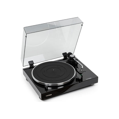 Thorens TD 204 Plattenspieler Schwarz Hochglanz Frontansicht 5 mit geöffneter Staubschutzhaube von links