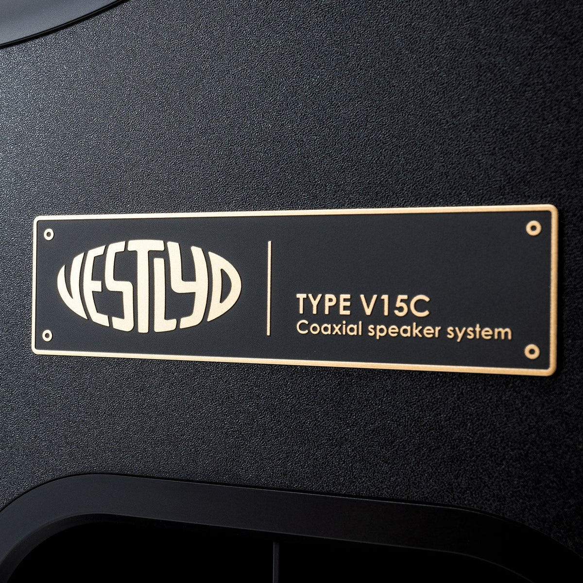 Vestlyd V15C Koax-Standlautsprecher Eiche Detailansicht Typenschild TYPE V15C Coaxial speaker system