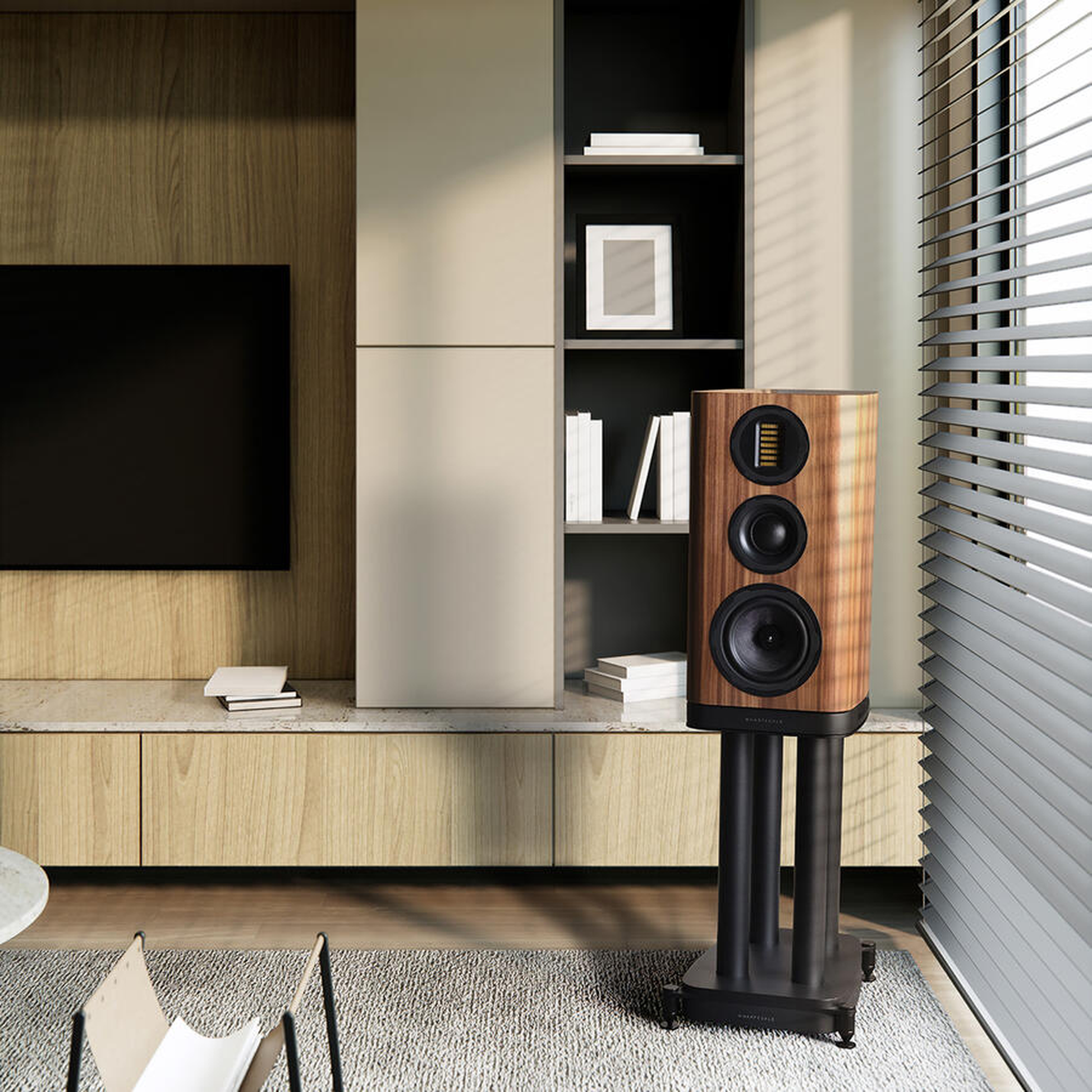 Wharfedale EVO 5.2 Regallautsprecher Nussbaum Lifestyle im Wohnraum an der Regalwand
