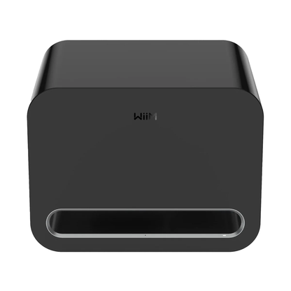 WiiM Sub Pro Wireless-Subwoofer Schwarz Frontansicht 2 frontal mit Bassreflexöffnung