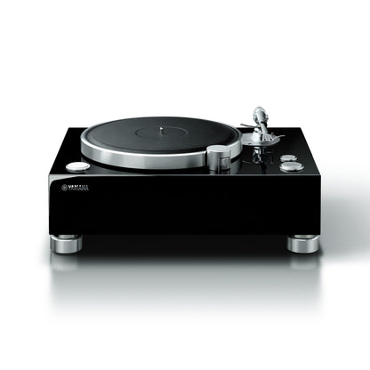 Yamaha GT-5000 High-End-Plattenspieler Klavierlack Frontansicht mit Plattenteller und Tonarm